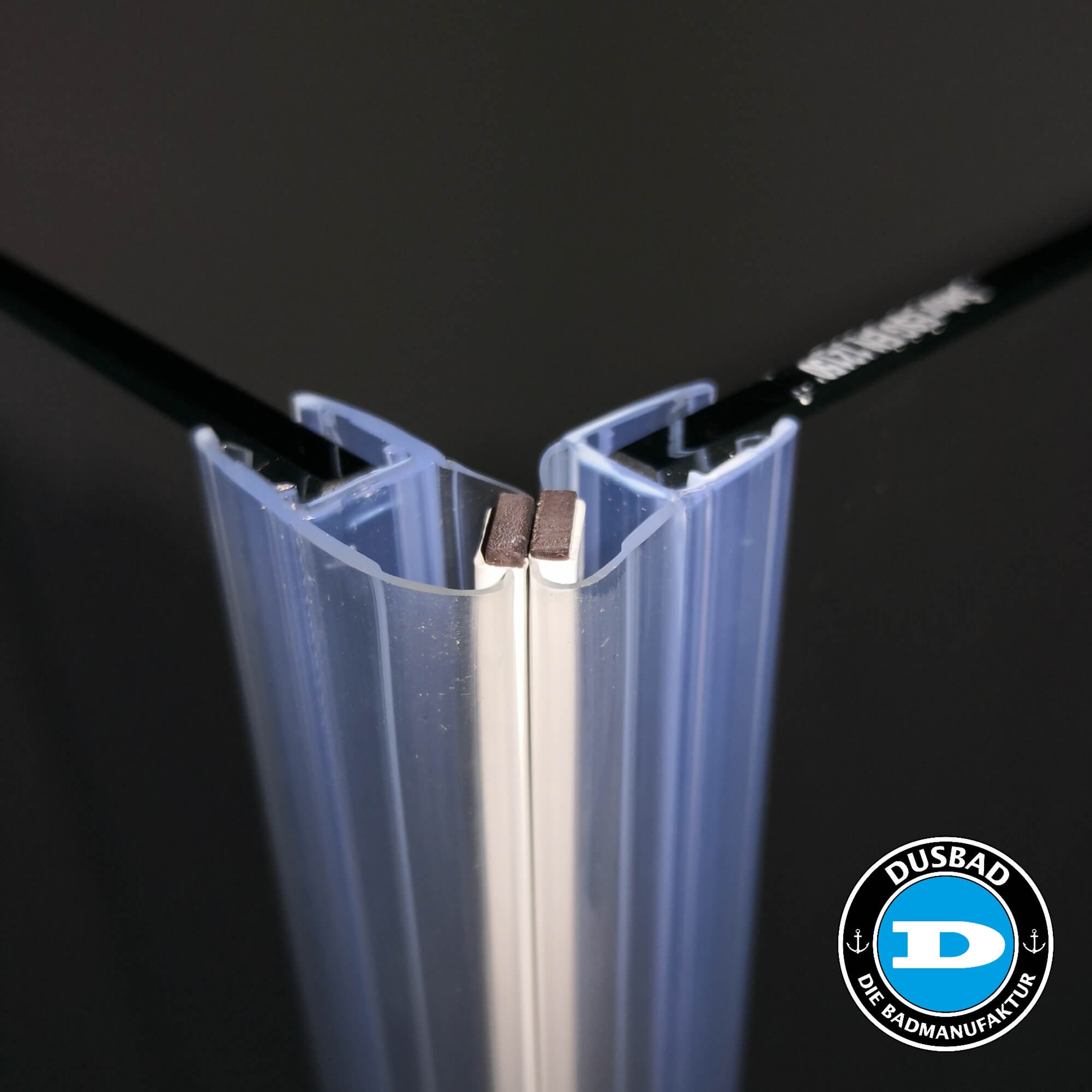 Dusbad Magnetprofil / Dichtung Dichtprofil 45 grad, Länge 2010mm - Set für Eckduschen 5mm