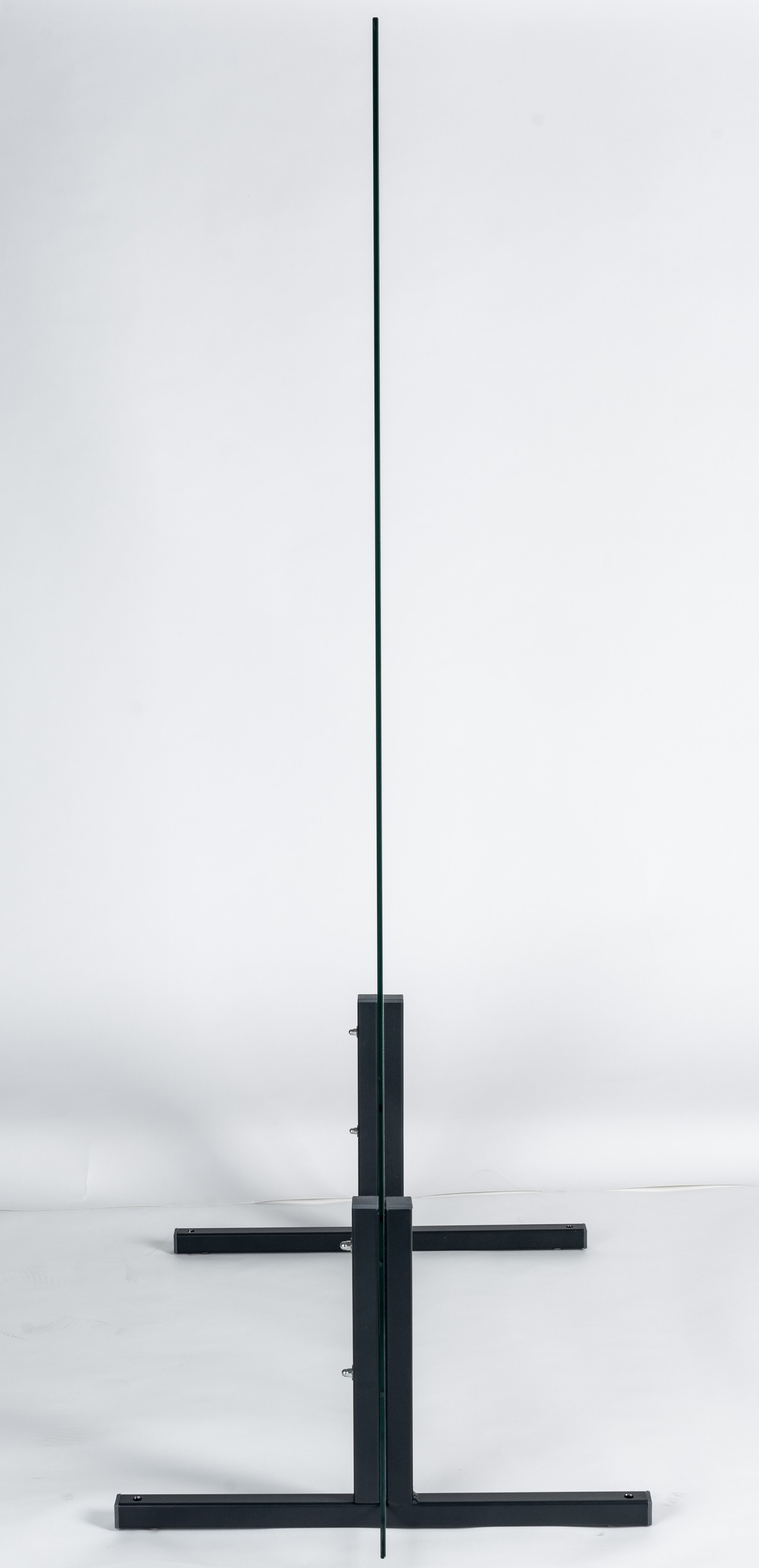 Edle Corona Spuckwand/ Trennwand Virenschutz  1,60m x 1,20m - 6mm ESG Sicherheitsglas Edle Corona Spuckwand/ Trennwand Virenschutz  1,60m x 1,20m - 6mm ESG Sicherheitsglas